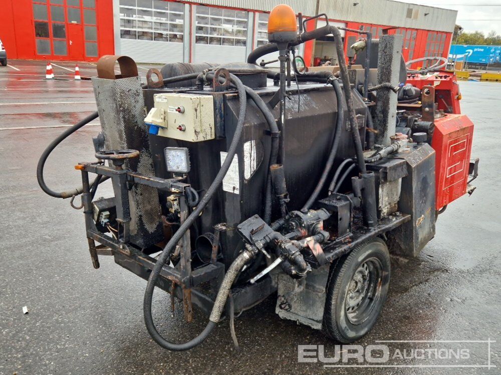 Weiro Ride-On Bitumen Sprayer Machine - Asphalt machine: picture 5 Weiro Ride-On Bitumen Sprayer Machine - Asphalt machine: picture 5