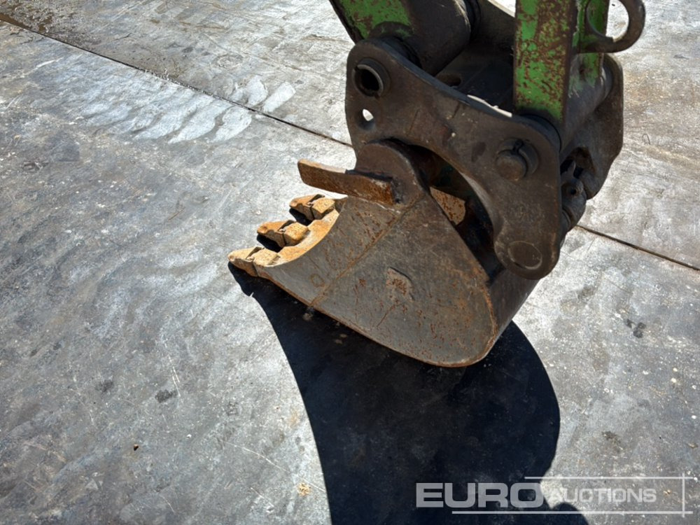 Mini excavator 2011 Yanmar ViO33-U: picture 32