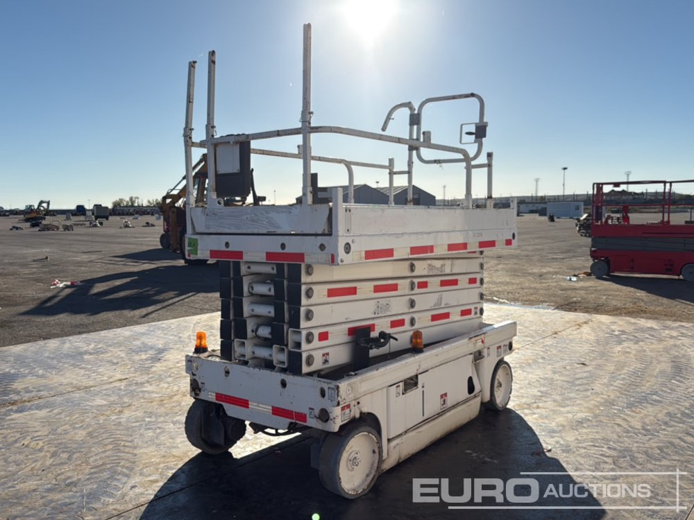 2015 Haulotte Compact 14 - Aerial platform: picture 5 2015 Haulotte Compact 14 - Aerial platform: picture 5