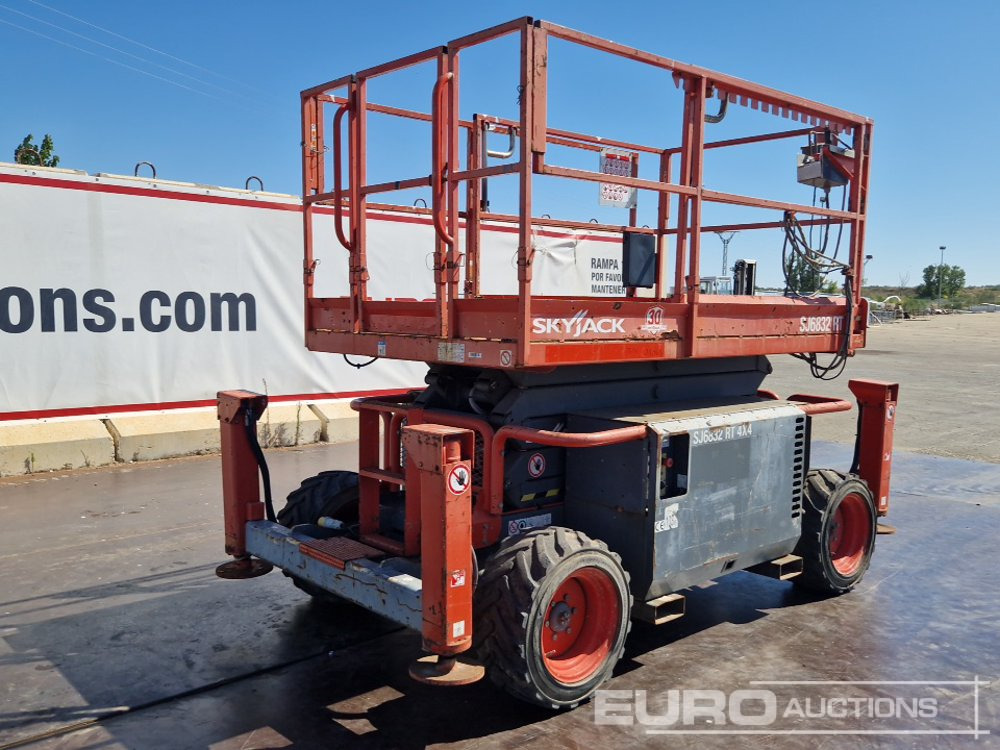 2015 SkyJack SJ6832RT - Aerial platform: picture 1 2015 SkyJack SJ6832RT - Aerial platform: picture 1