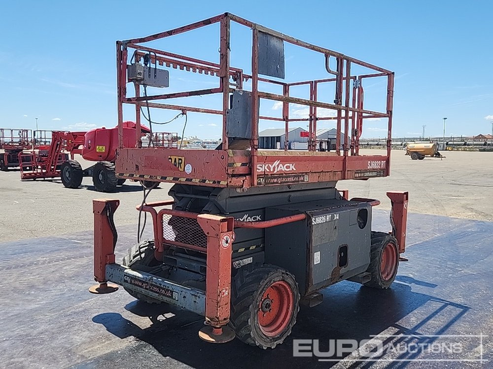 2015 SkyJack SJ6832RT - Aerial platform: picture 5 2015 SkyJack SJ6832RT - Aerial platform: picture 5