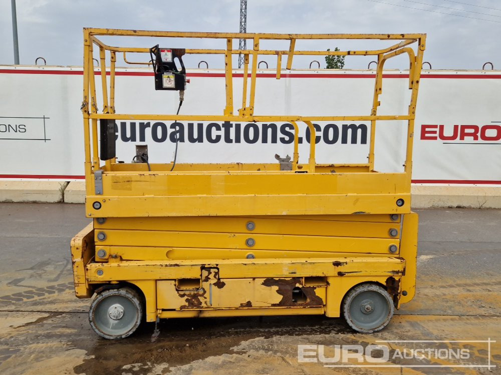 2016 Haulotte Compact 10N - Aerial platform: picture 3 2016 Haulotte Compact 10N - Aerial platform: picture 3