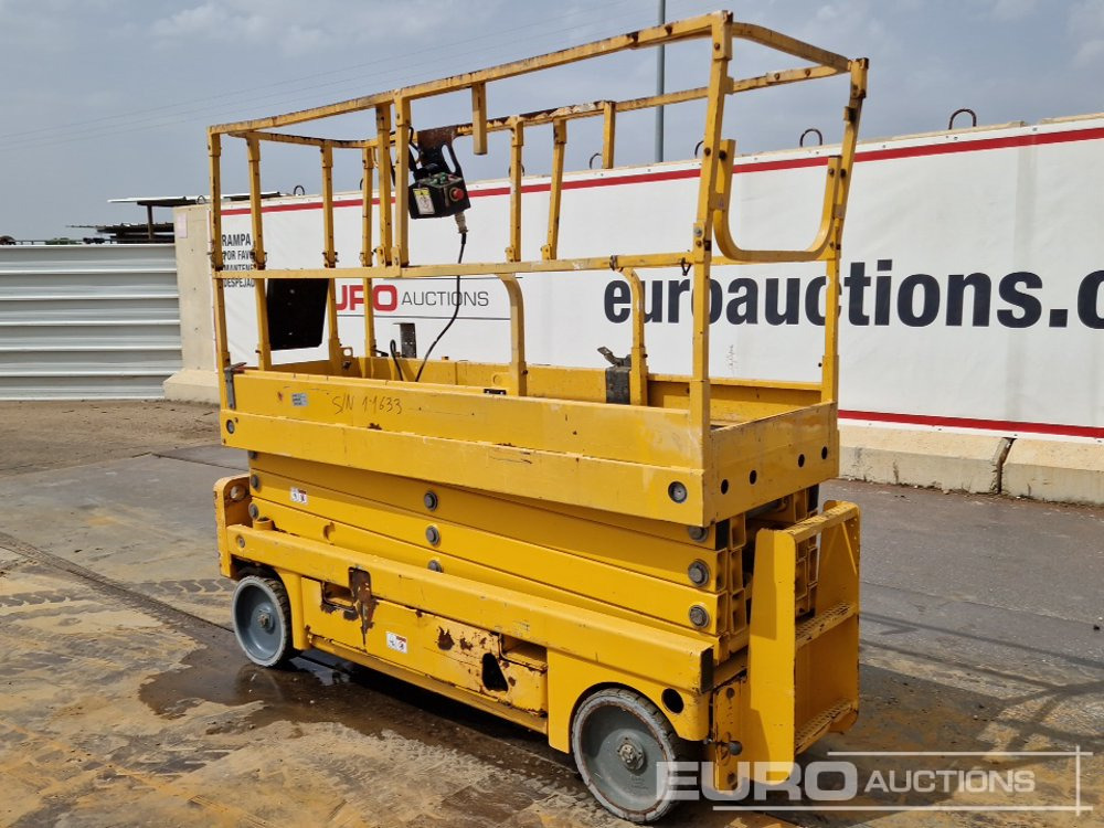 2016 Haulotte Compact 10N - Aerial platform: picture 3 2016 Haulotte Compact 10N - Aerial platform: picture 3