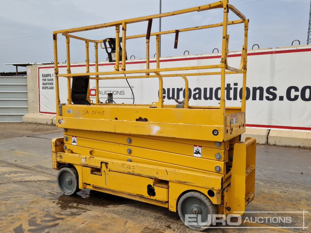 2016 Haulotte Compact 10N - Aerial platform: picture 3 2016 Haulotte Compact 10N - Aerial platform: picture 3