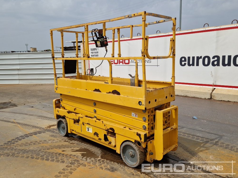 2016 Haulotte Compact 10N - Aerial platform: picture 3 2016 Haulotte Compact 10N - Aerial platform: picture 3
