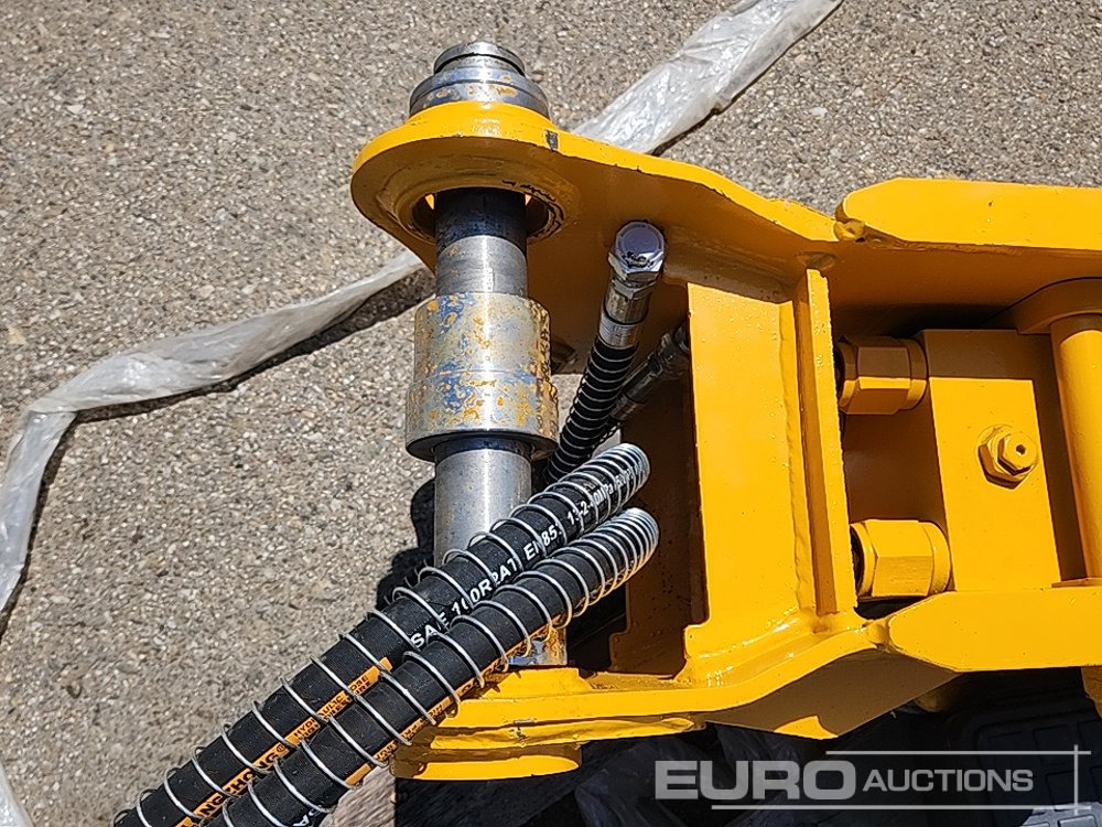 BLK 680 - Hydraulic hammer: picture 5 BLK 680 - Hydraulic hammer: picture 5