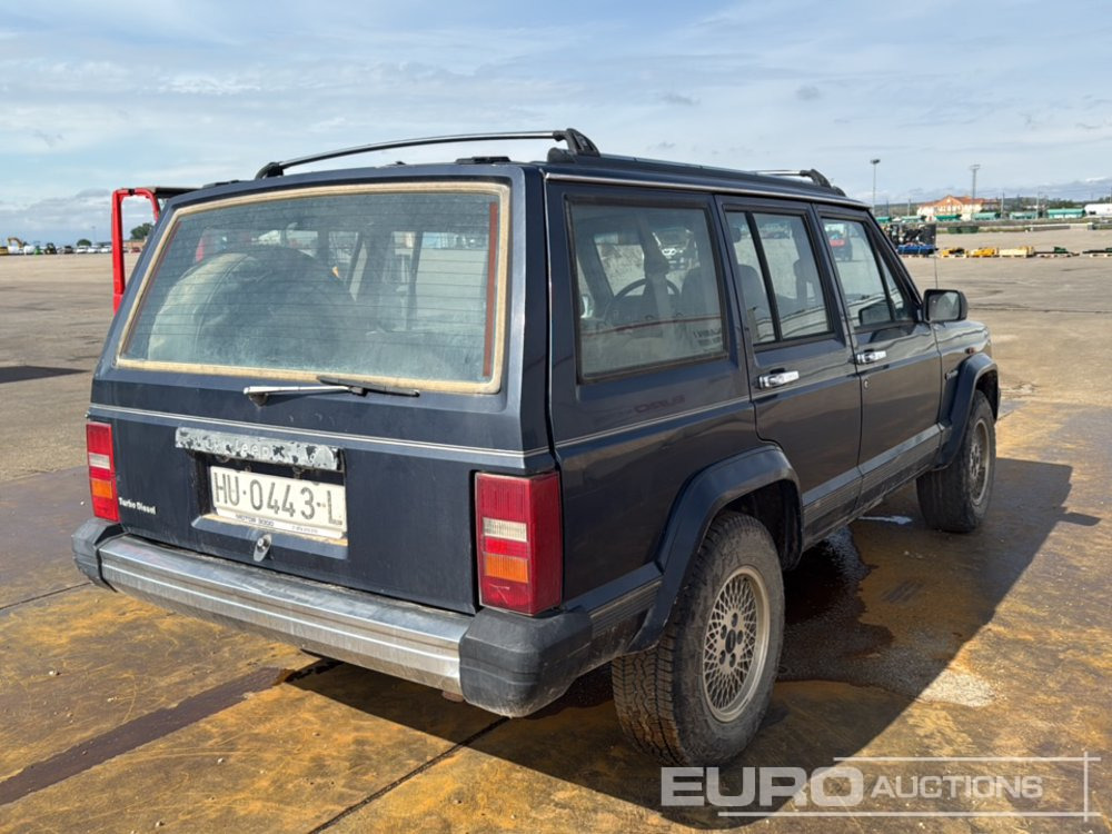 1993 Jeep Cherokee - Construction machinery: picture 5 1993 Jeep Cherokee - Construction machinery: picture 5