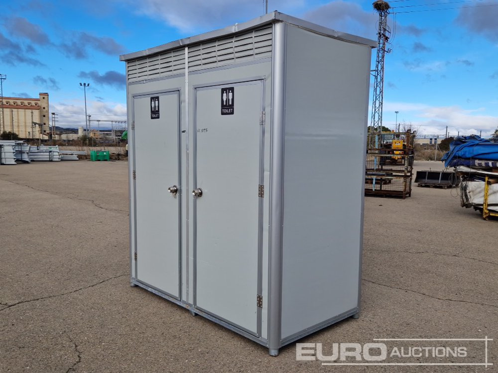 Double Portable Toilet 2.16 x1.3 x 2.36 - Construction equipment: picture 1 Double Portable Toilet 2.16 x1.3 x 2.36 - Construction equipment: picture 1