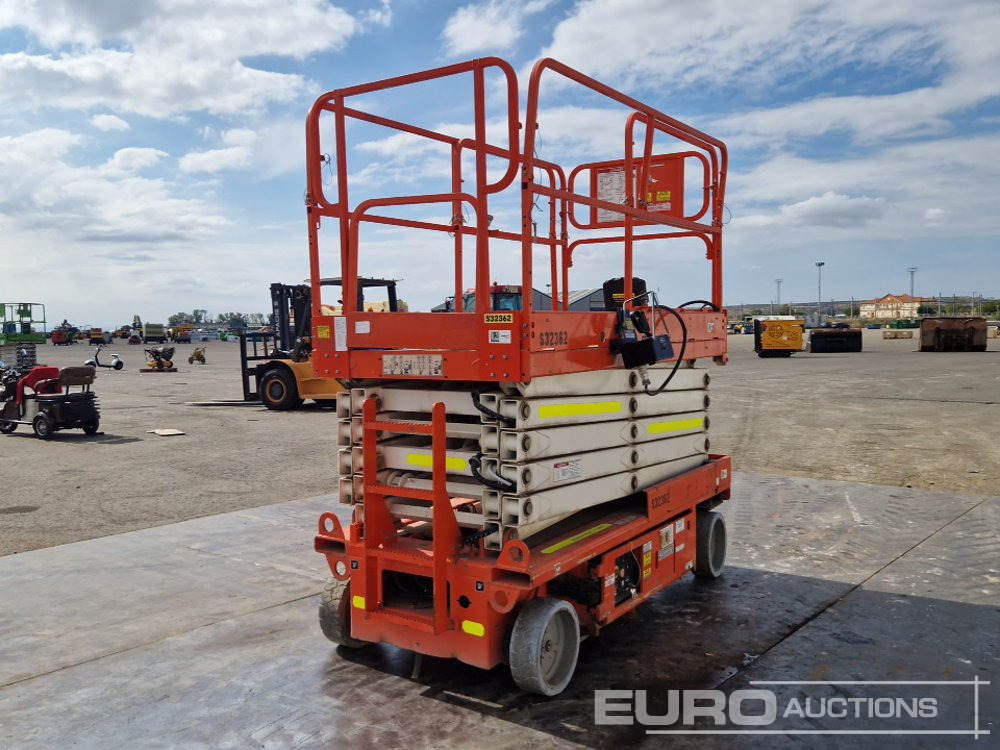 Snorkel S3246E - Aerial platform: picture 5 Snorkel S3246E - Aerial platform: picture 5