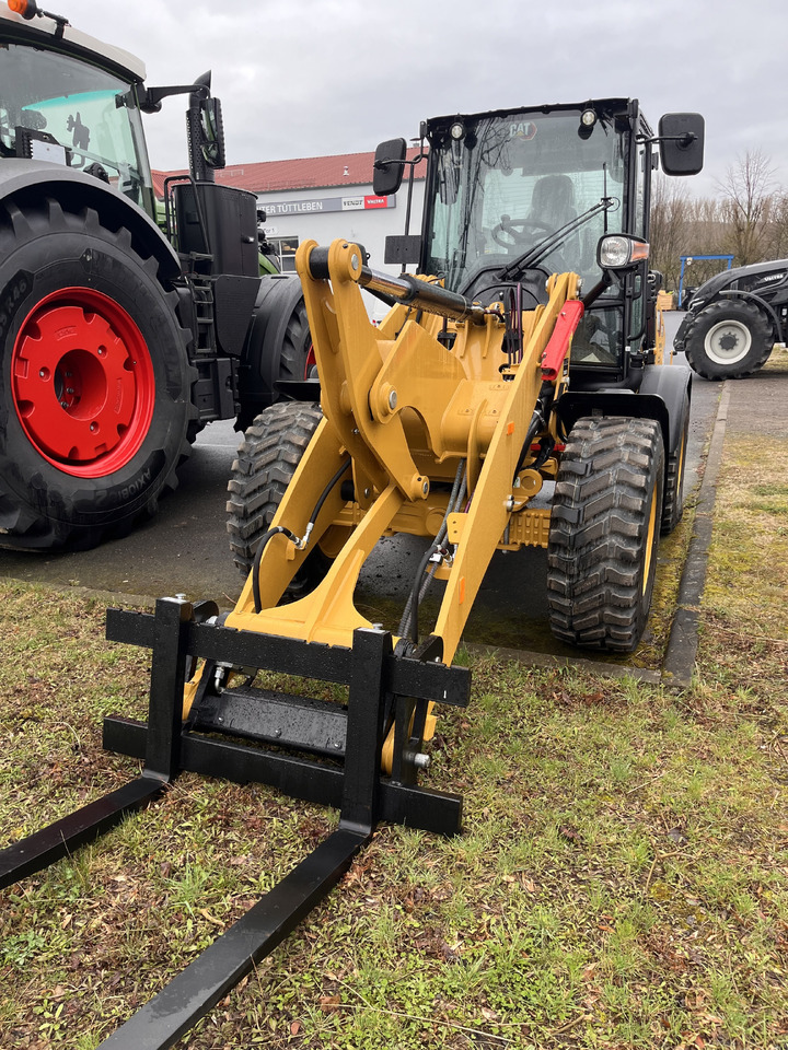 Caterpillar 908HL - Wheel loader: picture 1 Caterpillar 908HL - Wheel loader: picture 1
