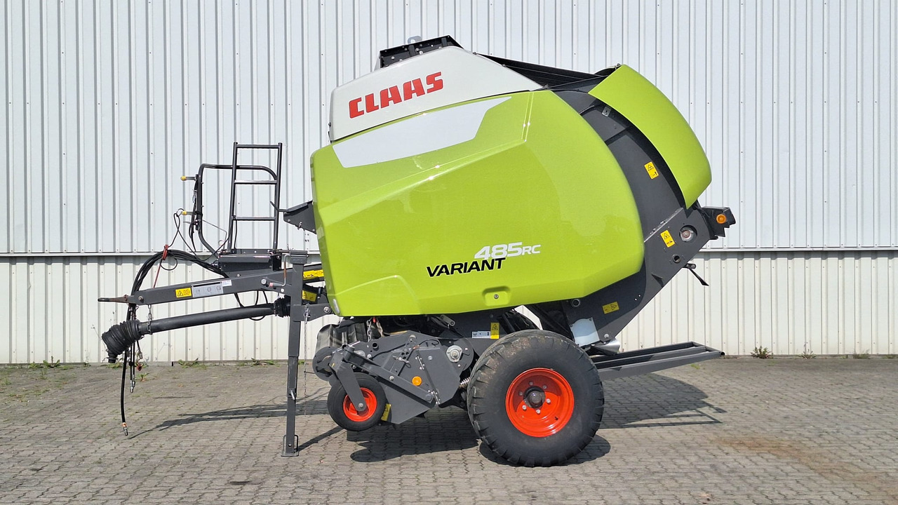 Claas Variant 485 RC - Tedding equipment: picture 1 Claas Variant 485 RC - Tedding equipment: picture 1
