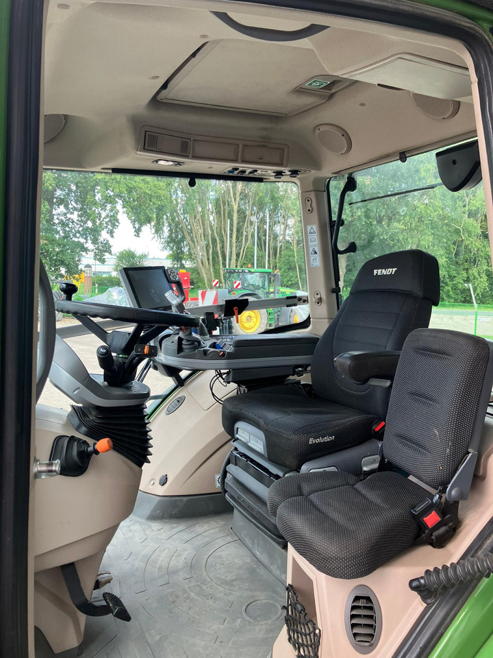 Fendt 1050 Vario Gen2 Profi Plus - Farm tractor: picture 3 Fendt 1050 Vario Gen2 Profi Plus - Farm tractor: picture 3