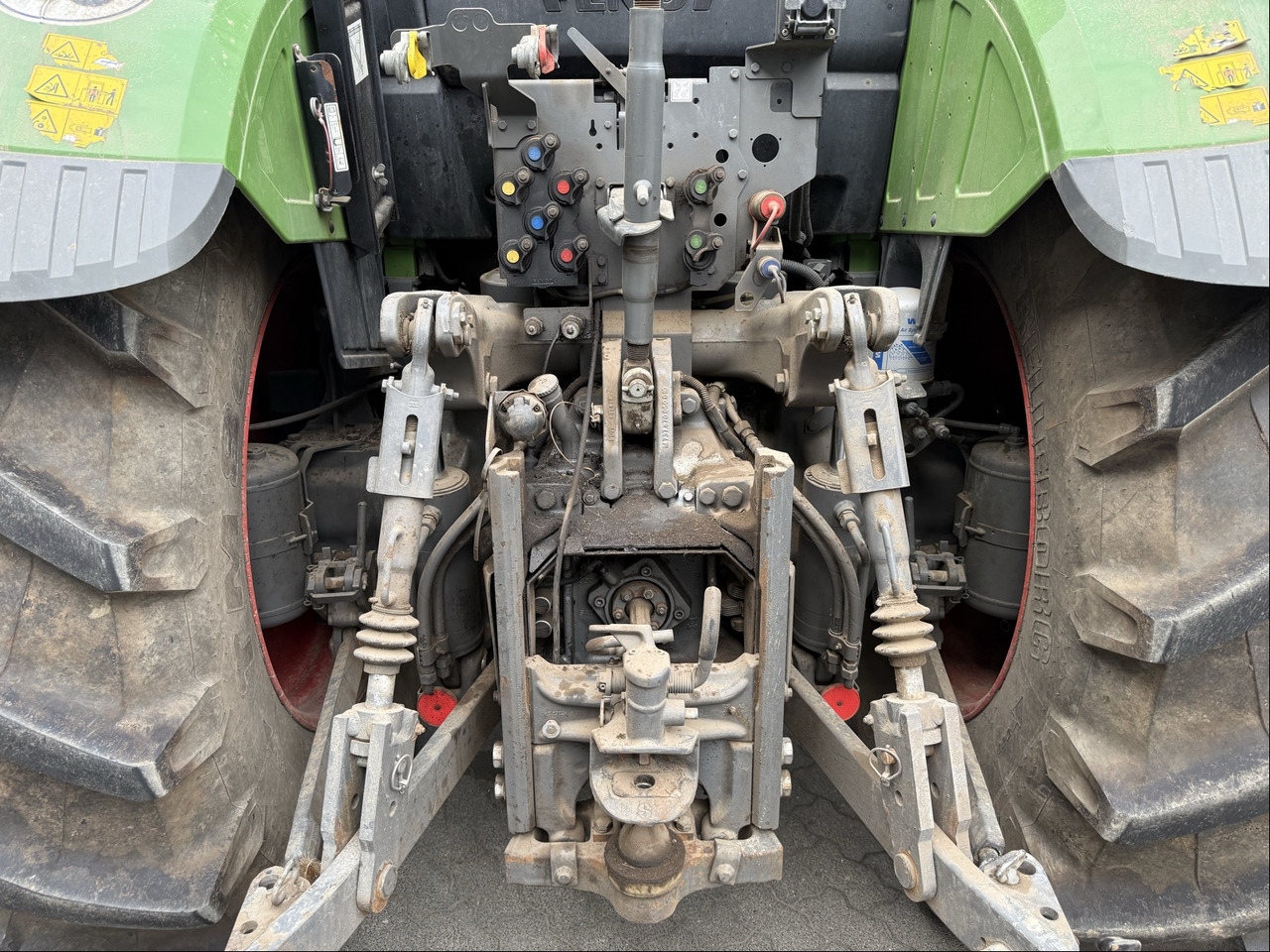Fendt 724 Vario S4 - Farm tractor: picture 3 Fendt 724 Vario S4 - Farm tractor: picture 3