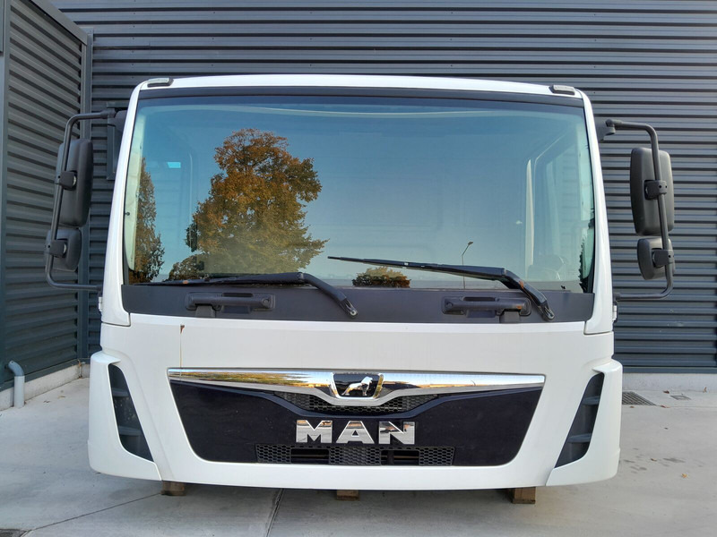 Cab and interior for Truck MAN TGM - TGL Euro 6: picture 7