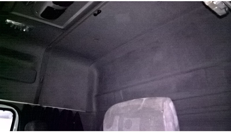 Cab and interior for Truck Mercedes-Benz AXOR EURO 5: picture 7