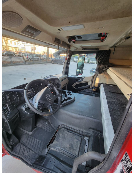 Mercedes-Benz Actros - Cab and interior for Truck: picture 5 Mercedes-Benz Actros - Cab and interior for Truck: picture 5
