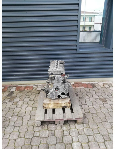 Mitsubishi CANTER 4M50 - Engine for Truck: picture 2 Mitsubishi CANTER 4M50 - Engine for Truck: picture 2