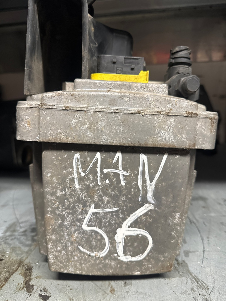 MAN ADBLUE PUMPE 81.15403-6138 - Fuel processing/ Fuel delivery for Truck: picture 1 MAN ADBLUE PUMPE 81.15403-6138 - Fuel processing/ Fuel delivery for Truck: picture 1
