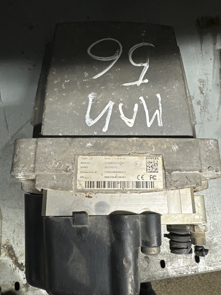 MAN ADBLUE PUMPE 81.15403-6138 - Fuel processing/ Fuel delivery for Truck: picture 2 MAN ADBLUE PUMPE 81.15403-6138 - Fuel processing/ Fuel delivery for Truck: picture 2