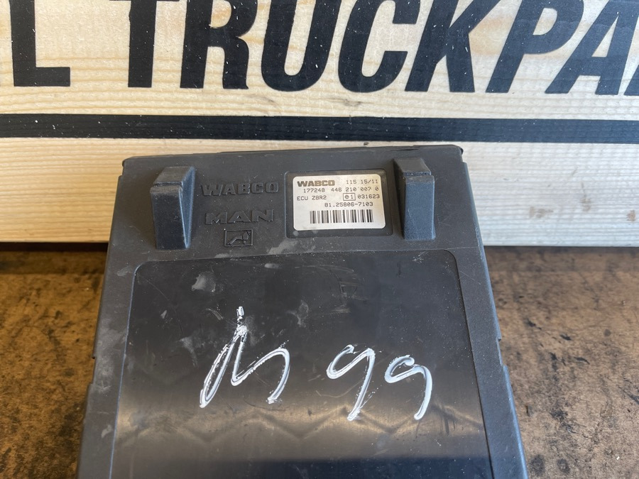 MAN ECU ZBR2 81.25806-7103 - Electrical system for Truck: picture 2 MAN ECU ZBR2 81.25806-7103 - Electrical system for Truck: picture 2