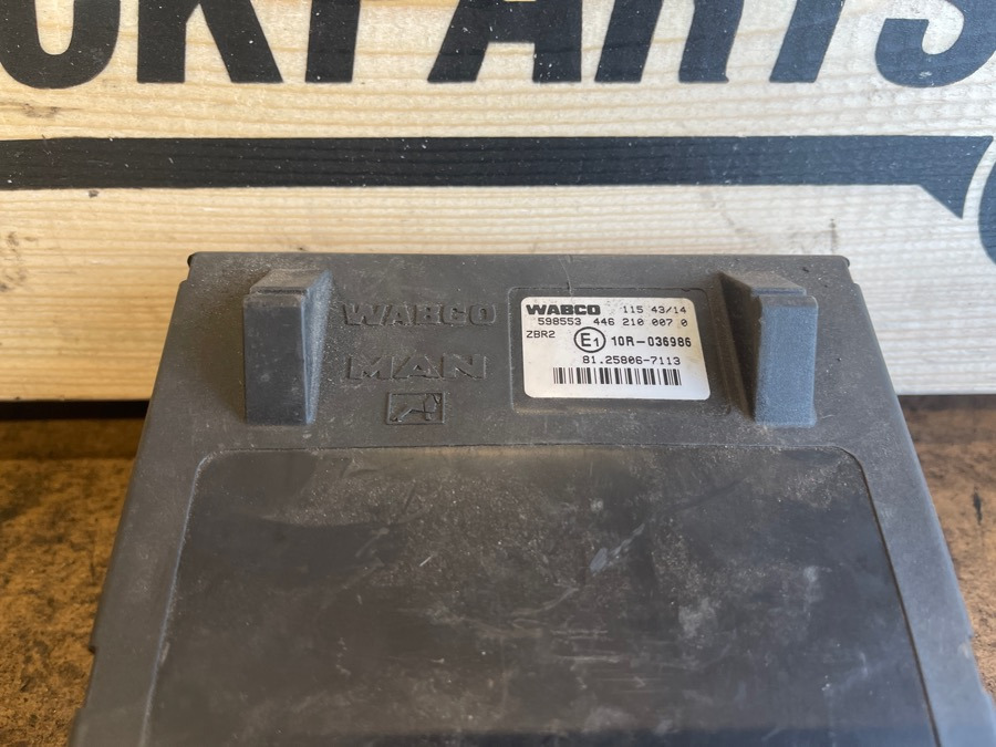 MAN ECU ZBR2 81.25806-7113 - Electrical system for Truck: picture 2 MAN ECU ZBR2 81.25806-7113 - Electrical system for Truck: picture 2