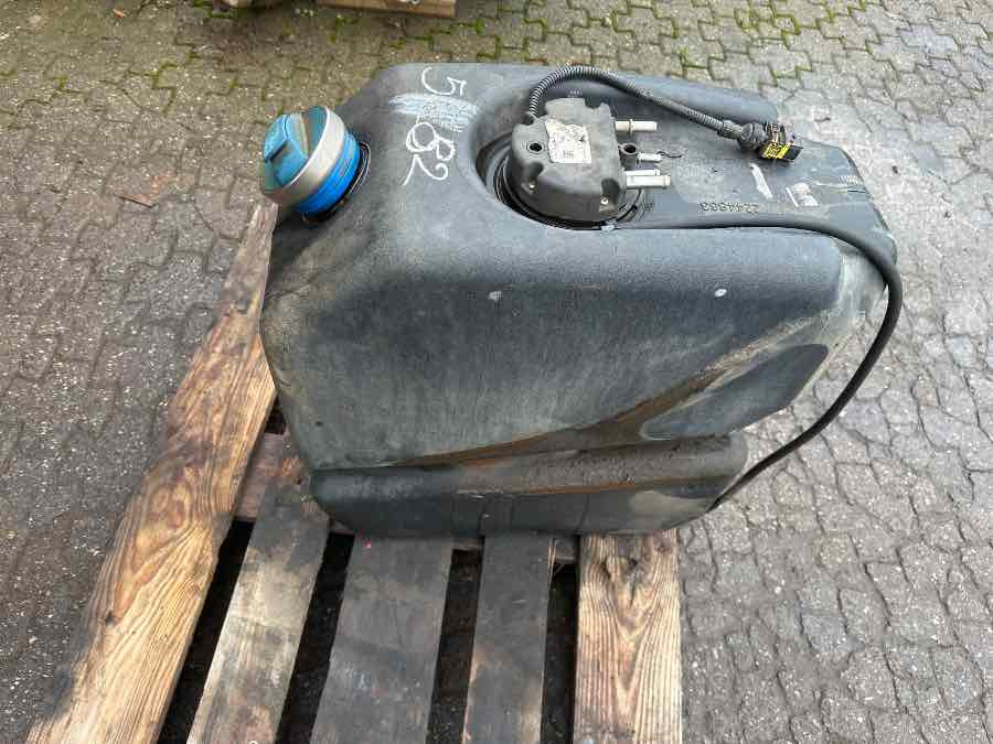 SCANIA ADBLUE TANK 2244863 - Fuel processing/ Fuel delivery for Truck: picture 2 SCANIA ADBLUE TANK 2244863 - Fuel processing/ Fuel delivery for Truck: picture 2