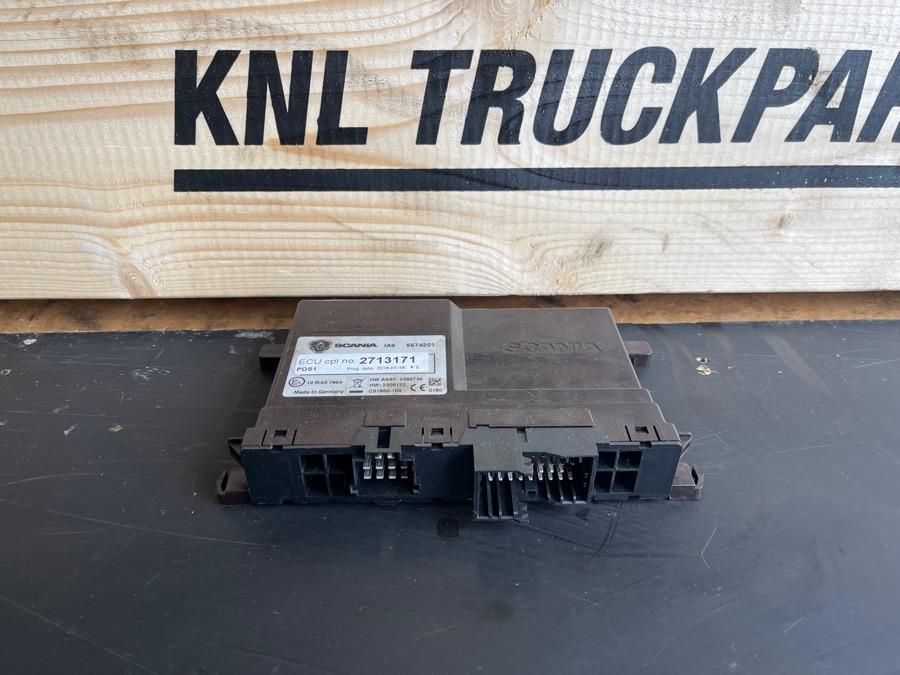 SCANIA ECU DCS 2713171 - Electrical system for Truck: picture 1 SCANIA ECU DCS 2713171 - Electrical system for Truck: picture 1