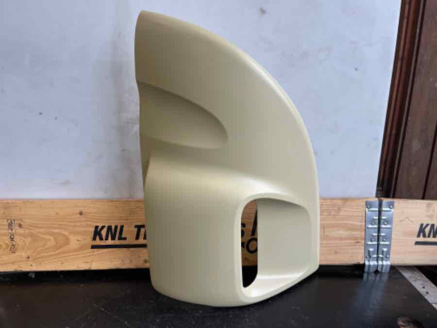 SCANIA P SERIE CORNER RIGHT 2165864 - Body and exterior for Truck: picture 1 SCANIA P SERIE CORNER RIGHT 2165864 - Body and exterior for Truck: picture 1