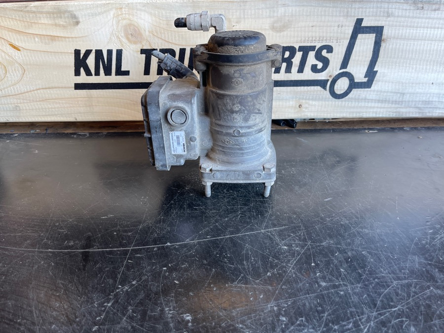 SCANIA TRAILER CONTROL MODULE 1879274 - Brake valve for Truck: picture 1 SCANIA TRAILER CONTROL MODULE 1879274 - Brake valve for Truck: picture 1