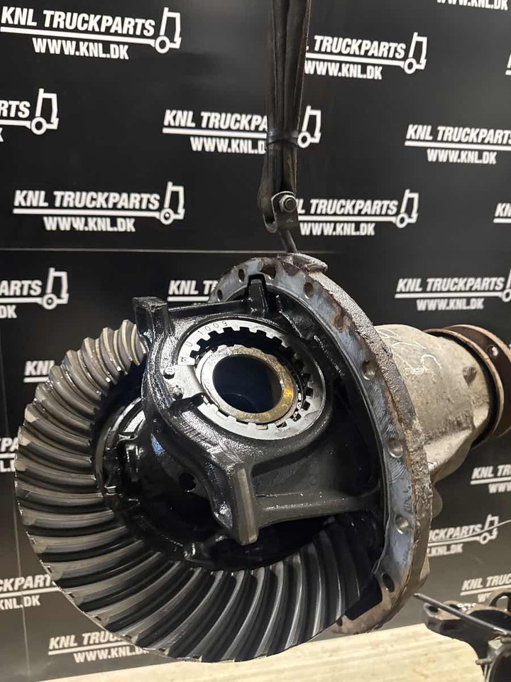 VOLVO BUS DIFF RS1228C - 5.63 // 20864070 - Differential gear for Truck: picture 2 VOLVO BUS DIFF RS1228C - 5.63 // 20864070 - Differential gear for Truck: picture 2