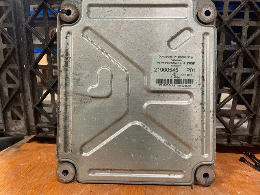 VOLVO ECU 21900545 - ECU for Truck: picture 1 VOLVO ECU 21900545 - ECU for Truck: picture 1