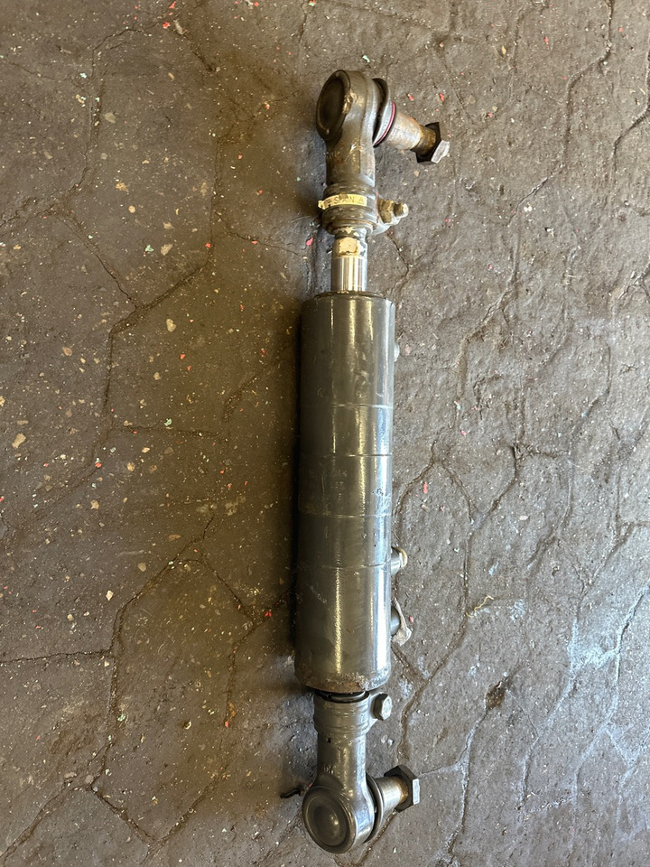 VOLVO STEERING CYLINDER 21854537 - Hydraulics for Truck: picture 2 VOLVO STEERING CYLINDER 21854537 - Hydraulics for Truck: picture 2