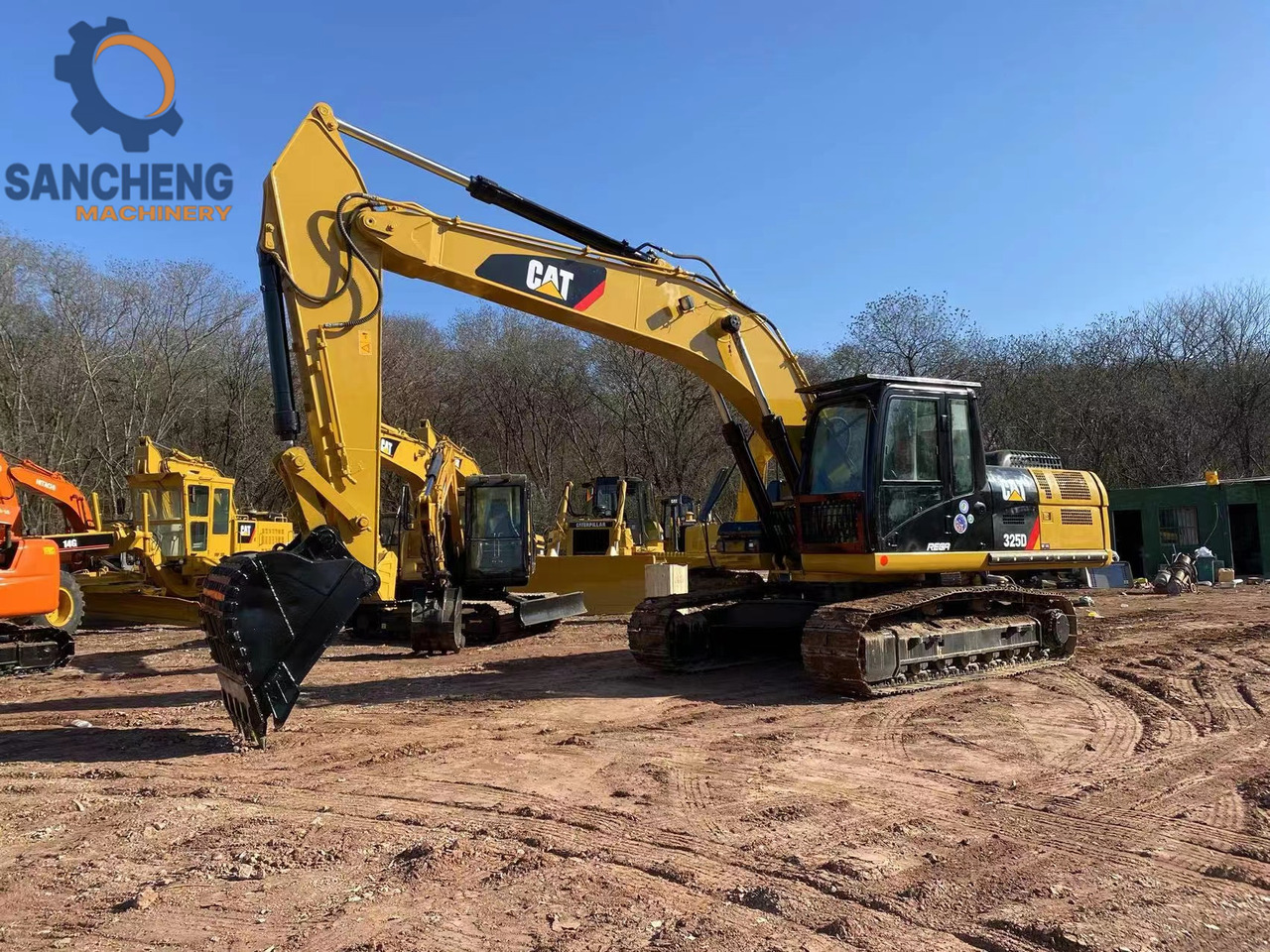 CAT 325D - Excavator: picture 2 CAT 325D - Excavator: picture 2