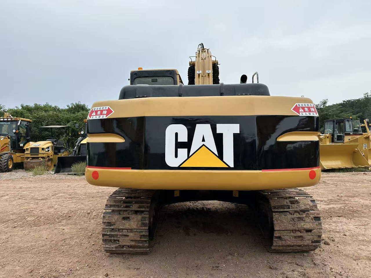 CATERPILLAR 320BL - Crawler excavator: picture 3 CATERPILLAR 320BL - Crawler excavator: picture 3