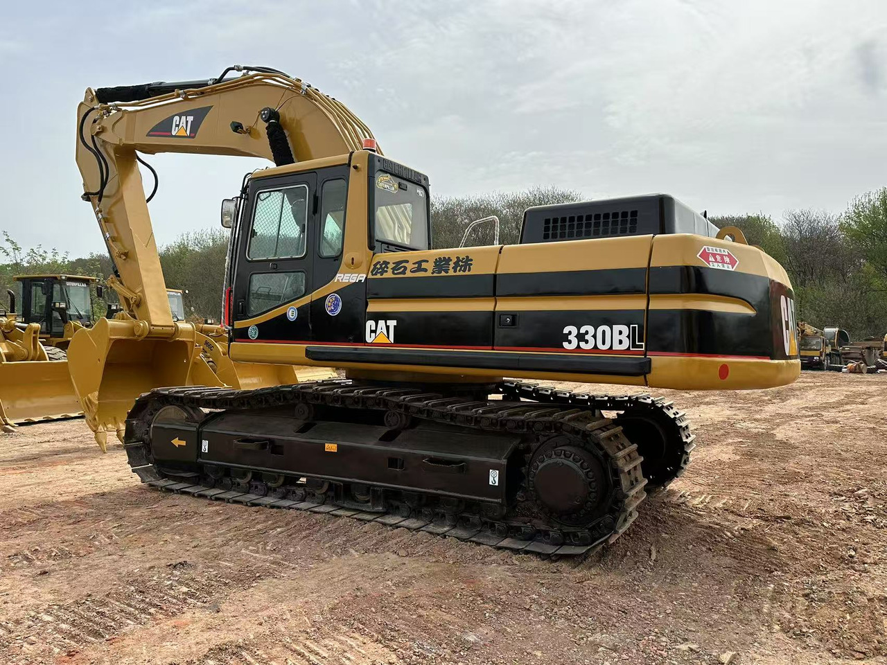 CATERPILLAR 330BL - Excavator: picture 1 CATERPILLAR 330BL - Excavator: picture 1