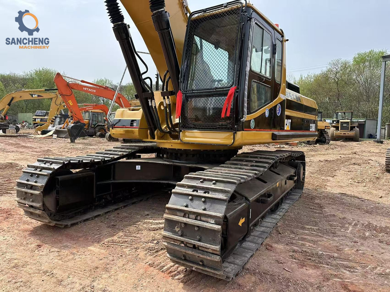 Crawler excavator CATERPILLAR 330BL crawler excavator: picture 9