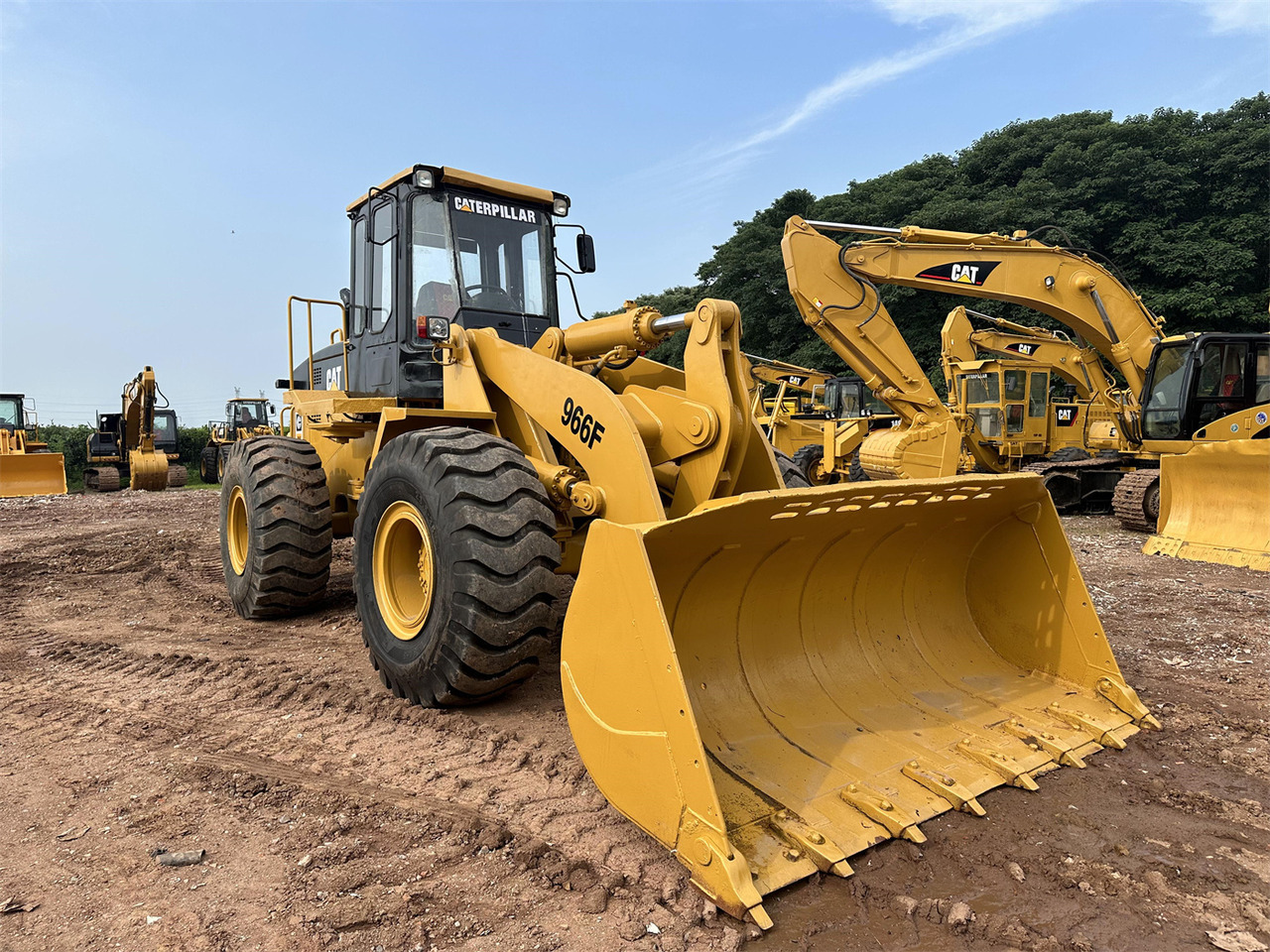 CATERPILLAR 966F - Wheel loader: picture 2 CATERPILLAR 966F - Wheel loader: picture 2