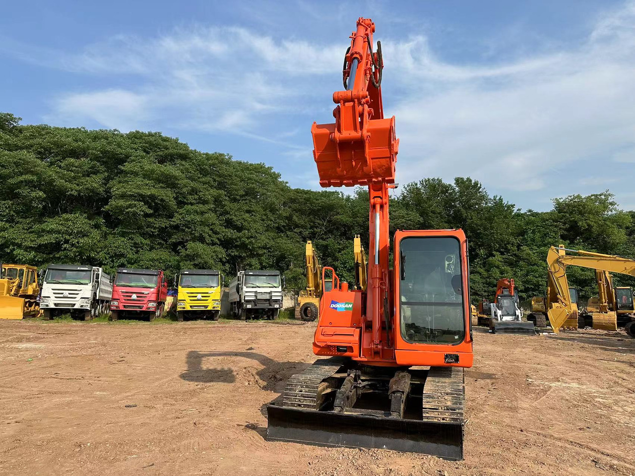 DOOSAN DH80 Mini Excavator - Crawler excavator: picture 2 DOOSAN DH80 Mini Excavator - Crawler excavator: picture 2