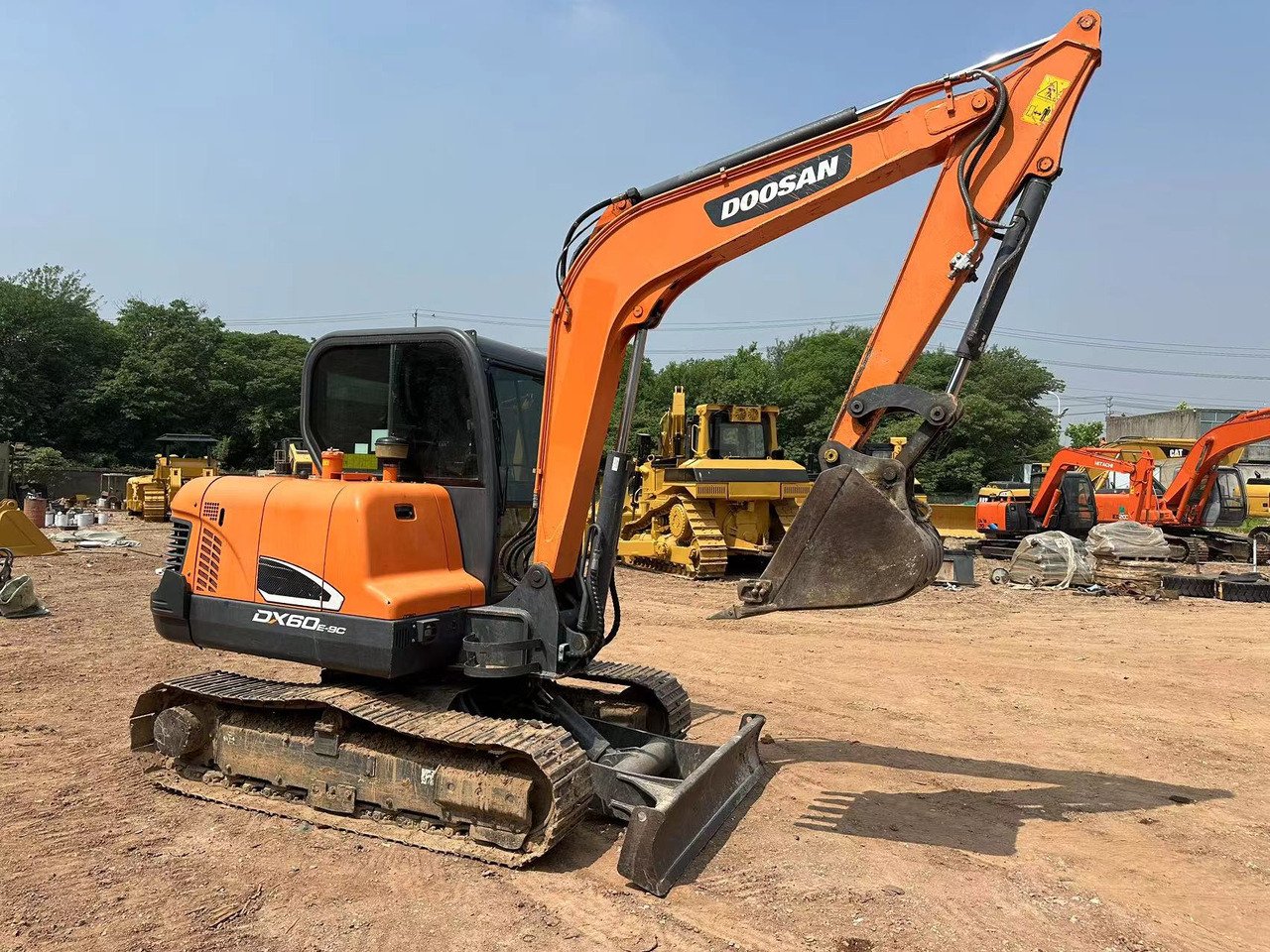 DOOSAN DX60 - Crawler excavator: picture 3 DOOSAN DX60 - Crawler excavator: picture 3