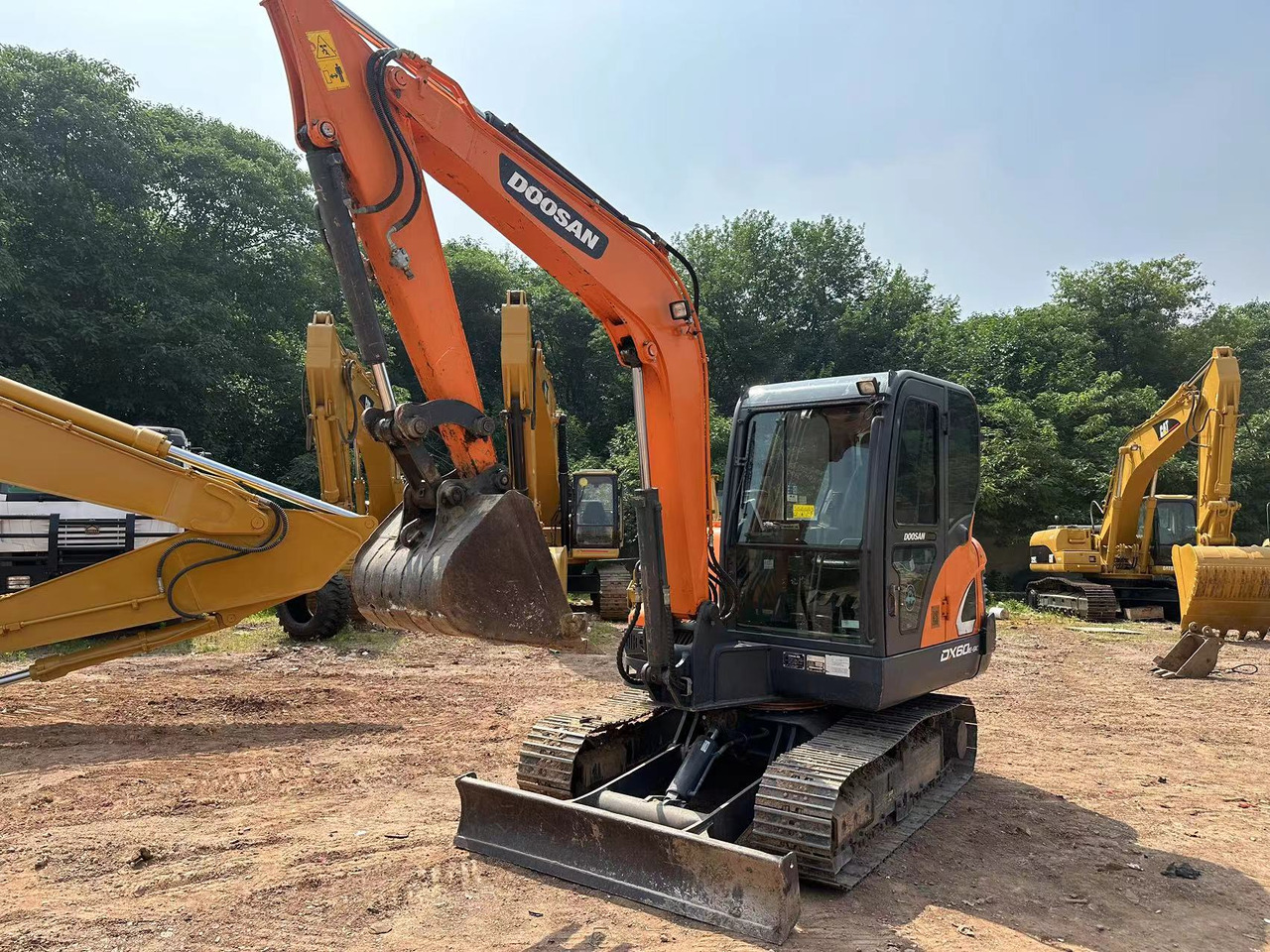 DOOSAN DX60 - Crawler excavator: picture 2 DOOSAN DX60 - Crawler excavator: picture 2