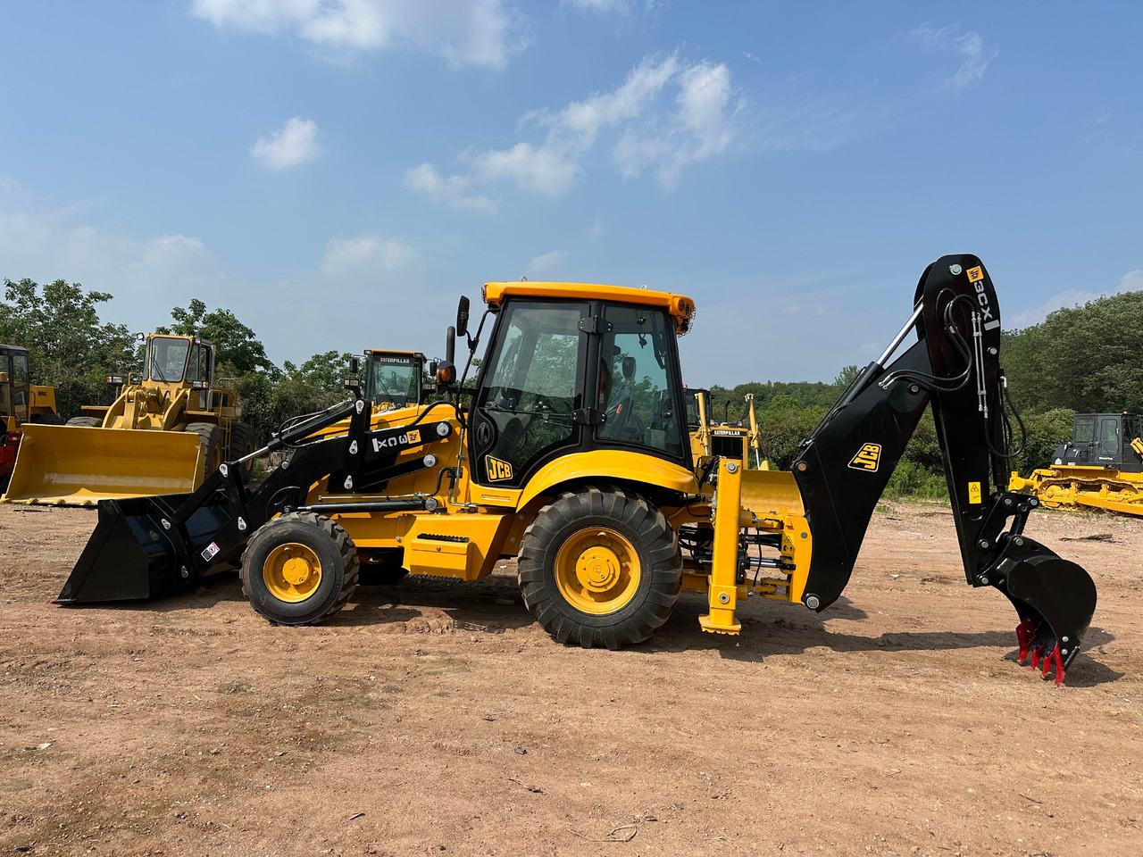JCB 3CX - Backhoe loader: picture 2 JCB 3CX - Backhoe loader: picture 2
