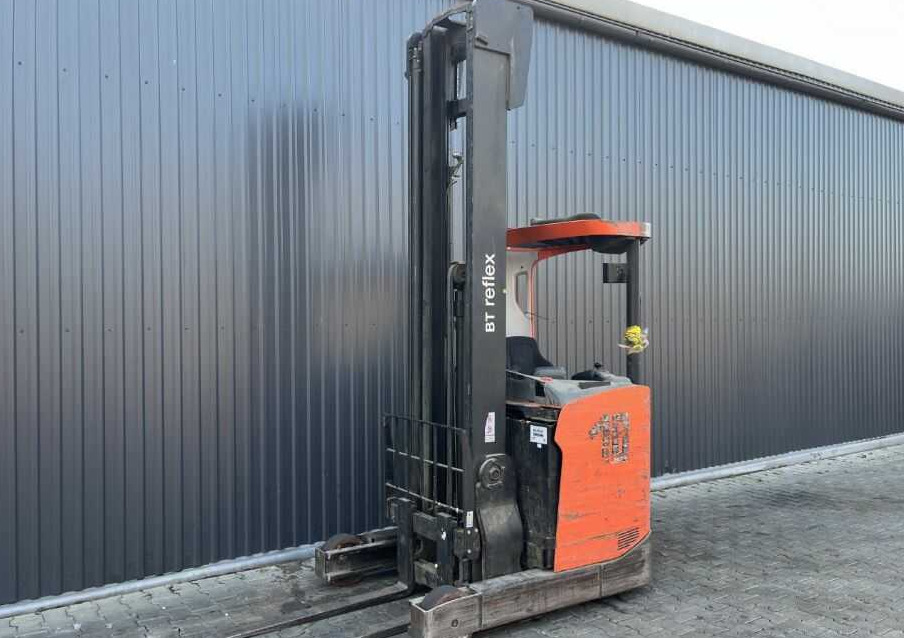 BT RRE140H - Reach truck: picture 1 BT RRE140H - Reach truck: picture 1