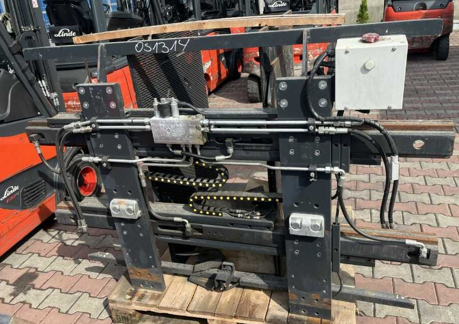 Clamp for Material handling equipment Cascade UEC-07-2003 R0, Kartonklammer: picture 7