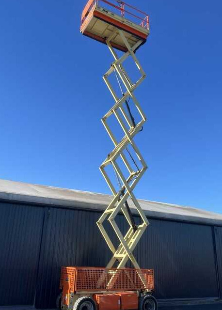 Scissor lift JLG 4069LE: picture 9