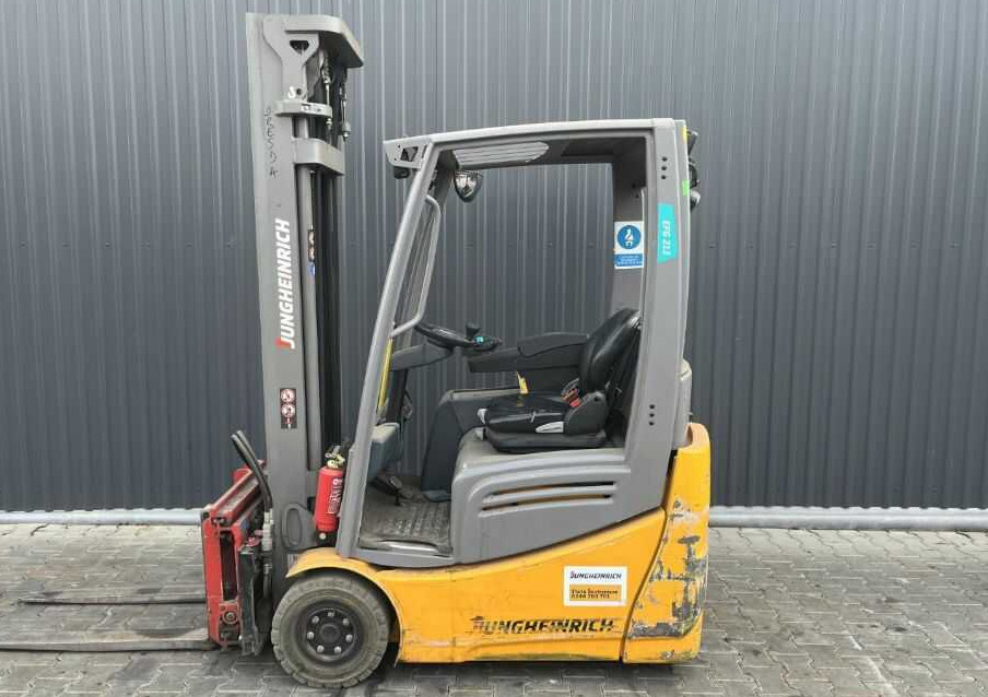 Jungheinrich EFG213 - Electric forklift: picture 2 Jungheinrich EFG213 - Electric forklift: picture 2