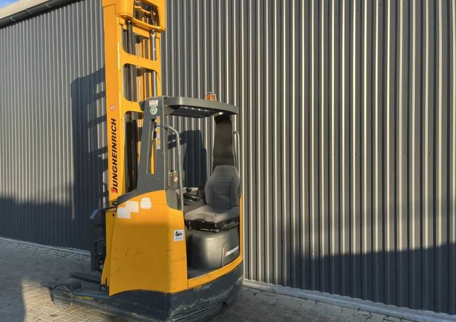 Jungheinrich ETV214 - Reach truck: picture 3 Jungheinrich ETV214 - Reach truck: picture 3