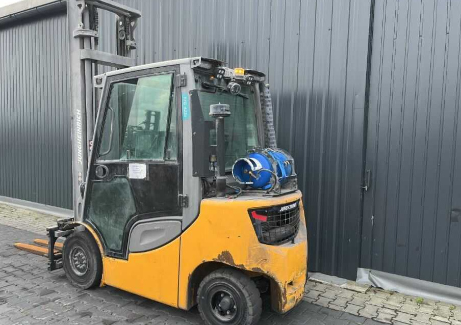 Jungheinrich TFG425s - LPG forklift: picture 3 Jungheinrich TFG425s - LPG forklift: picture 3