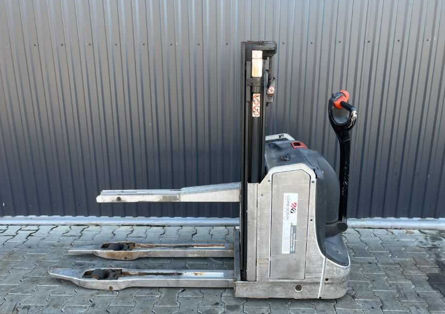 Linde D08 - Stacker: picture 2 Linde D08 - Stacker: picture 2