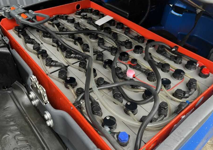 Electric forklift Linde E14-02: picture 7 Electric forklift Linde E14-02: picture 7