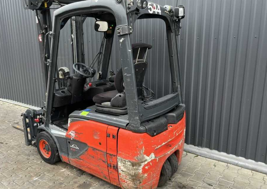 Linde E16-02 - Electric forklift: picture 3 Linde E16-02 - Electric forklift: picture 3